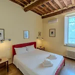 Charming With Scenic Views In Daire
