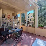 Daire Charming With Scenic Views In