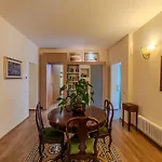 Charming With Scenic Views In Daire *