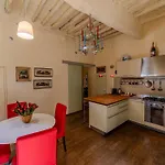 Daire Charming With Scenic Views In