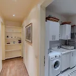 Charming With Scenic Views In Daire