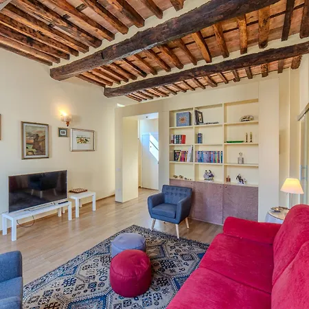 Daire Charming With Scenic Views In